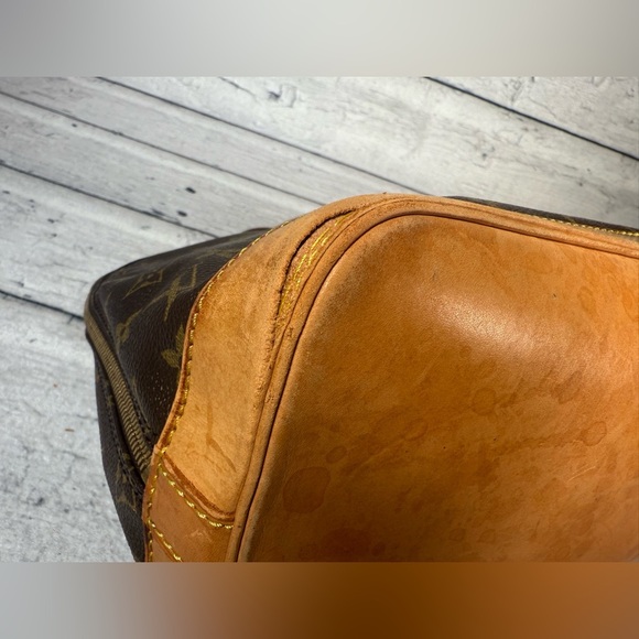 Louis Vuitton Alma Brown Monogram Canvas Leather Handbag - Picture 11 of 16